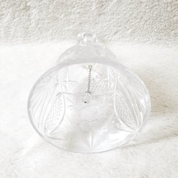 Vintage Etched Flower Crystal Cut Glass Bell Daisy Flower Pattern Collectible - Picture 5 of 7